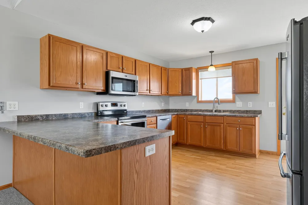 4528 Prairie View Place NW Rochester, MN 55901