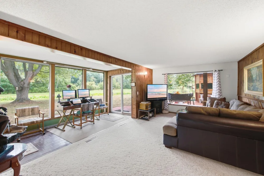 15534 Brunswick Road Pine City, MN 55063