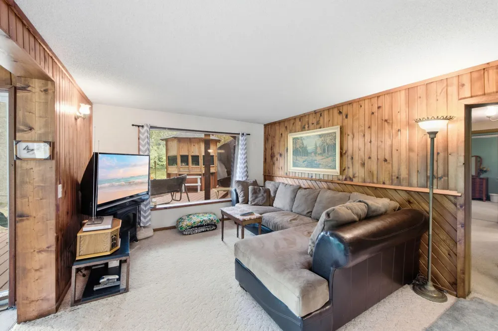 15534 Brunswick Road Pine City, MN 55063
