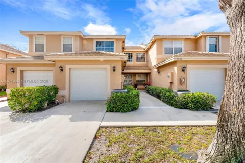 10140 Royal Palm Blvd #402-B