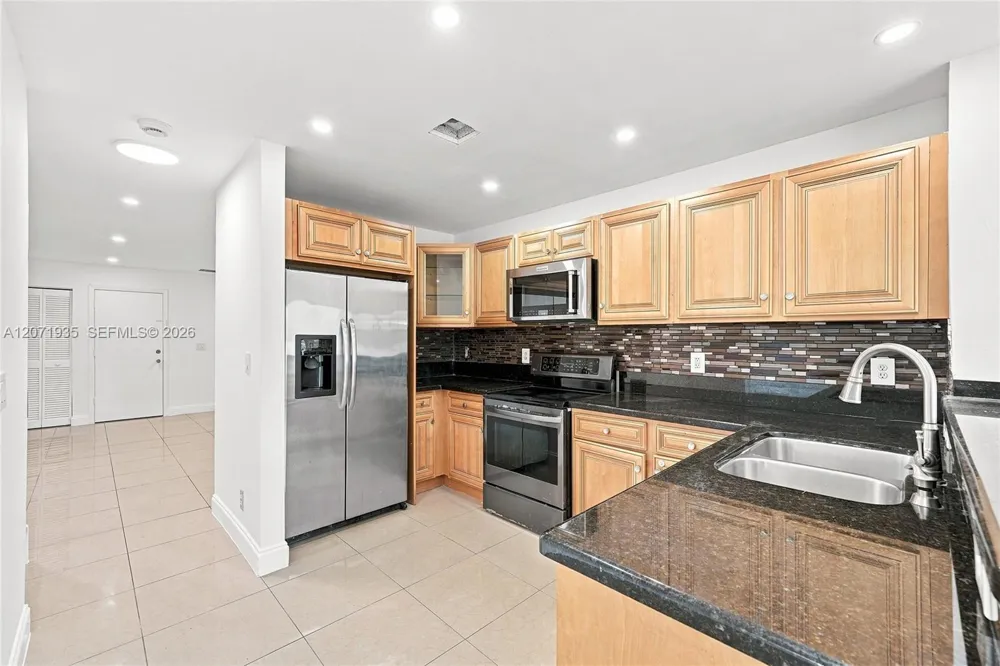 10140 Royal Palm Blvd #402-B Coral Springs, FL 33065