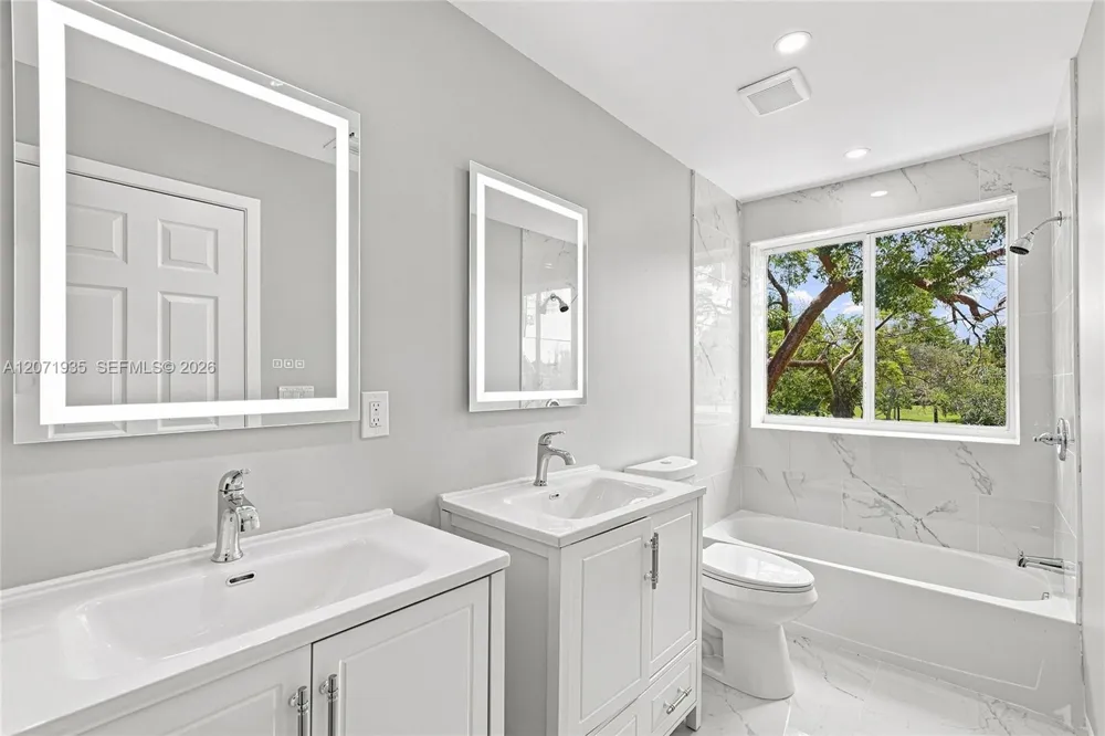 10140 Royal Palm Blvd #402-B Coral Springs, FL 33065