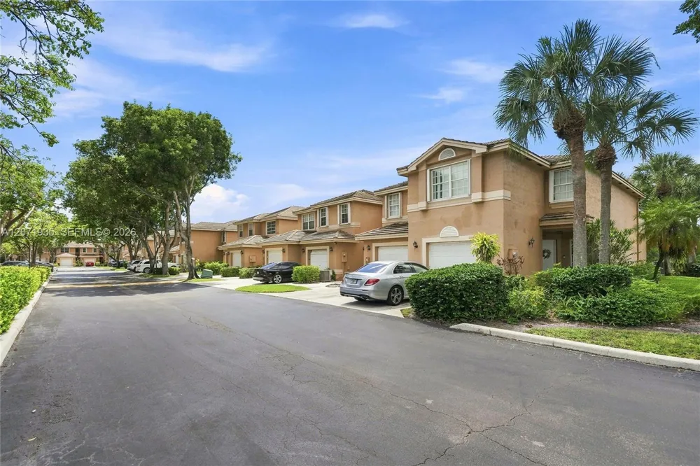 10140 Royal Palm Blvd #402-B Coral Springs, FL 33065