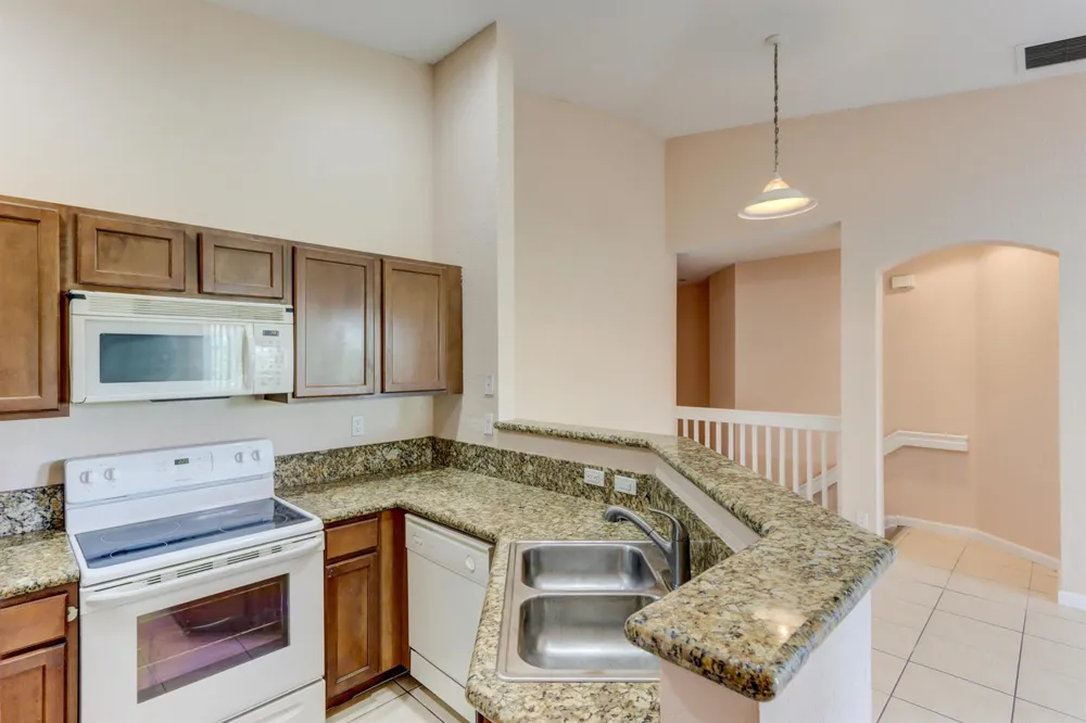 3061 LAUREL RIDGE CIRCLE Riviera Beach, FL 33404