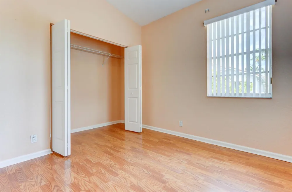 3061 LAUREL RIDGE CIRCLE Riviera Beach, FL 33404