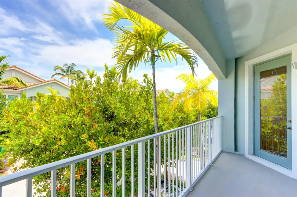 3061 LAUREL RIDGE CIRCLE Riviera Beach, FL 33404