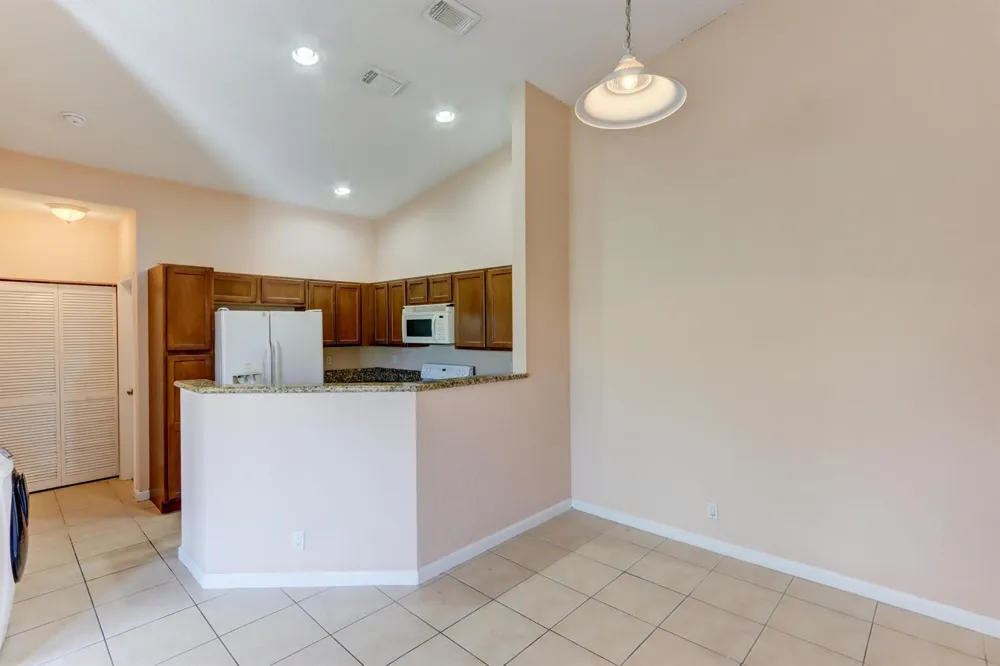 3061 LAUREL RIDGE CIRCLE Riviera Beach, FL 33404