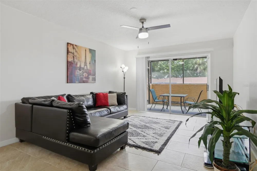 648 KENWICK CIRCLE #102 Casselberry, FL 32707