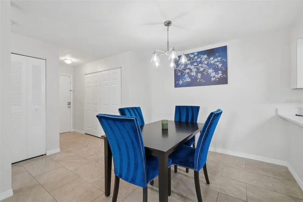 648 KENWICK CIRCLE #102 Casselberry, FL 32707