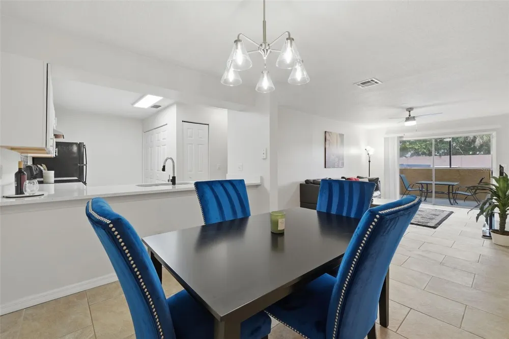 648 KENWICK CIRCLE #102 Casselberry, FL 32707