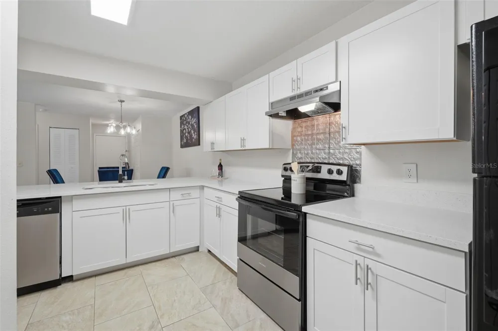 648 KENWICK CIRCLE #102 Casselberry, FL 32707