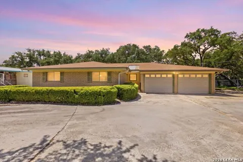 1459 SONGBIRD DR
