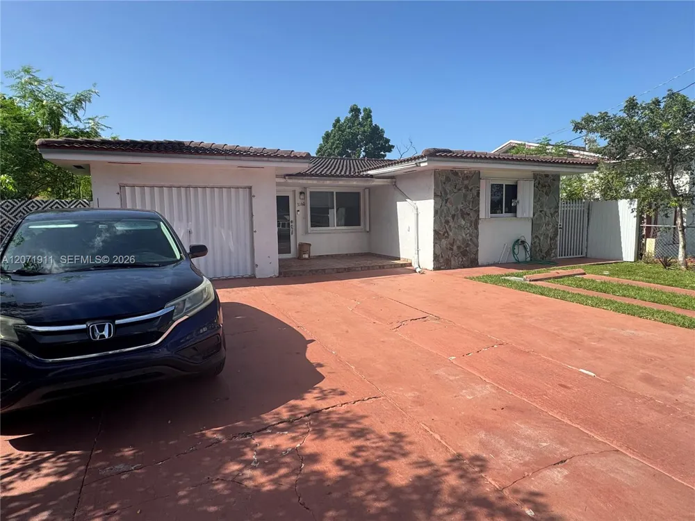 3160 NW 3rd St Miami, FL 33125
