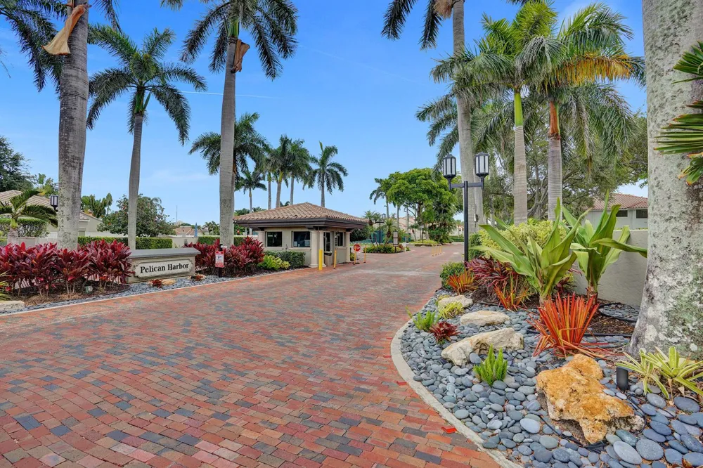 65 PELICAN POINTE DRIVE #2030 Delray Beach, FL 33483