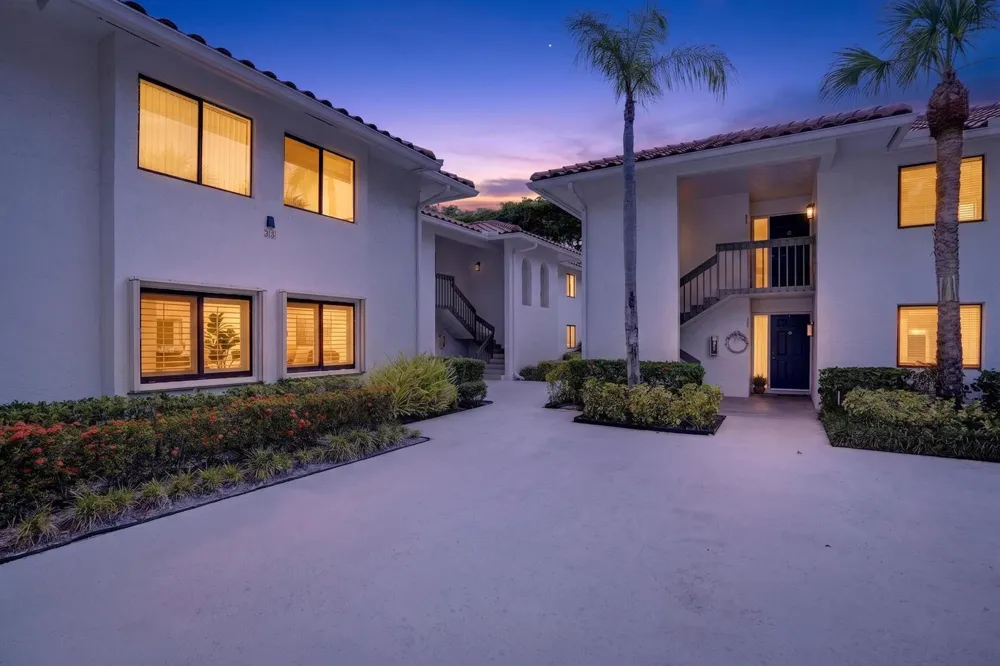 65 PELICAN POINTE DRIVE #2030 Delray Beach, FL 33483