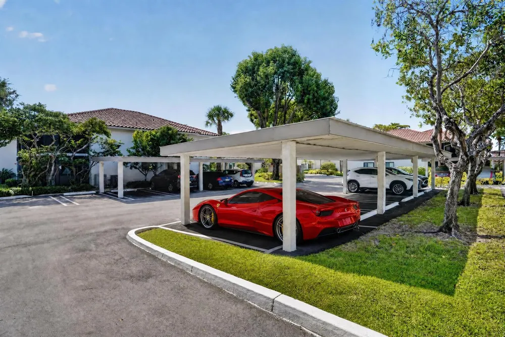 65 PELICAN POINTE DRIVE #2030 Delray Beach, FL 33483