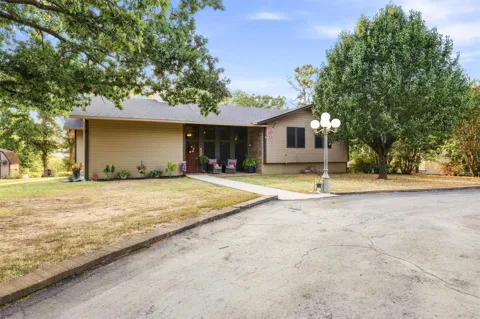 171 Woods Road