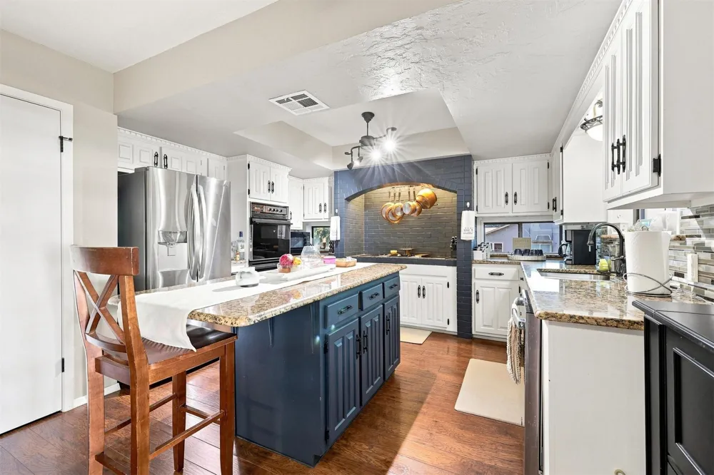 171 Woods Road Mead, OK 73449