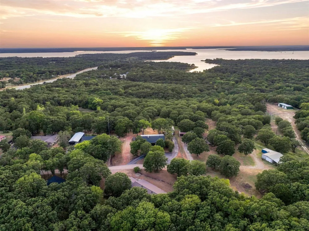 171 Woods Road Mead, OK 73449