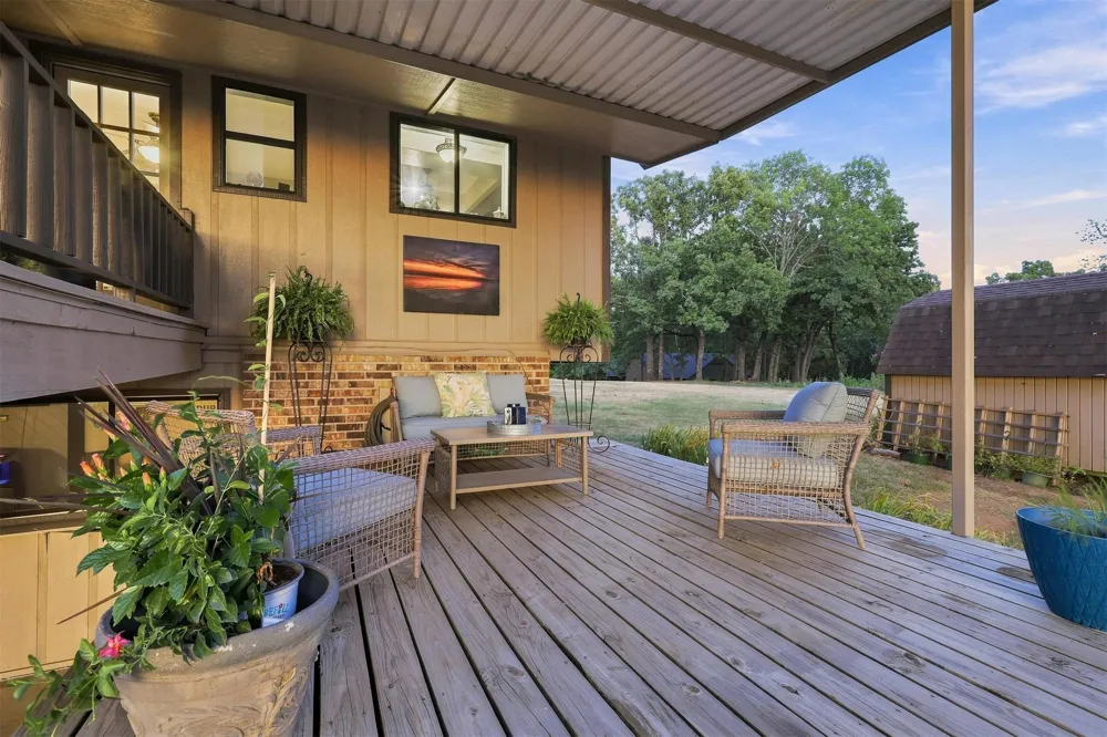 171 Woods Road Mead, OK 73449