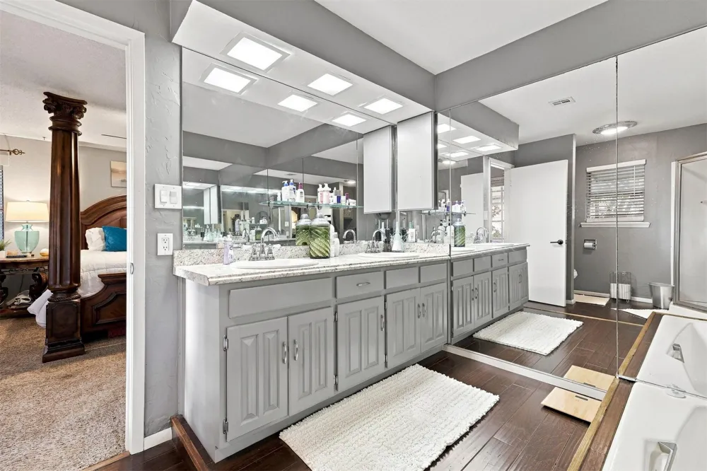 171 Woods Road Mead, OK 73449