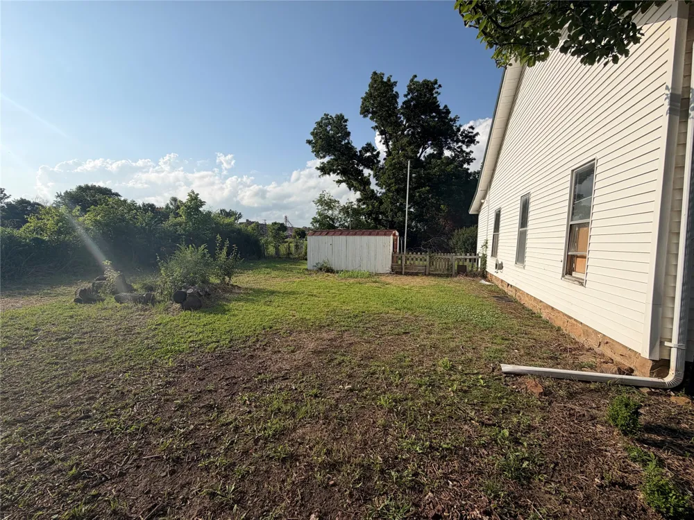 233 E 3rd Street E Pawhuska, OK 74056