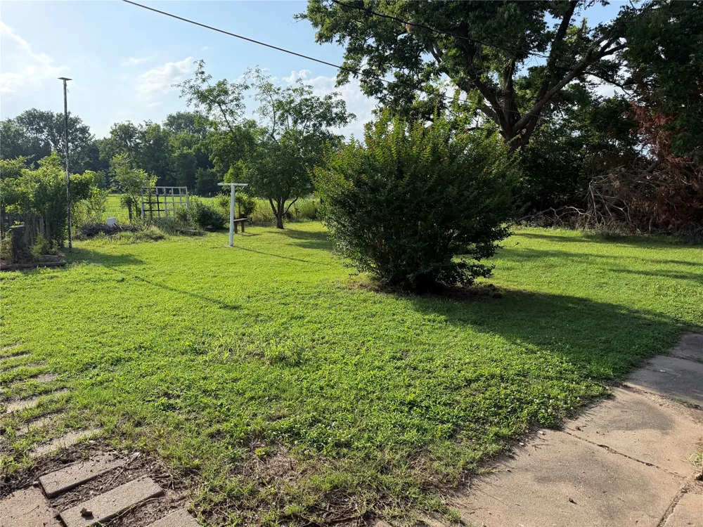 233 E 3rd Street E Pawhuska, OK 74056