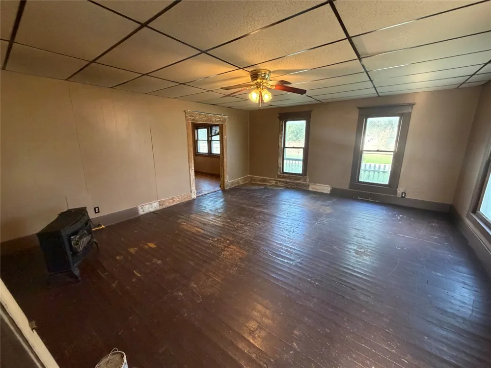 233 E 3rd Street E Pawhuska, OK 74056