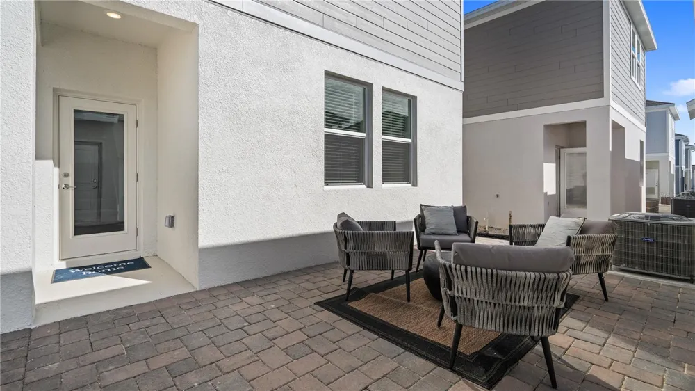 1812 RIDER RAIN LANE Apopka, FL 32703