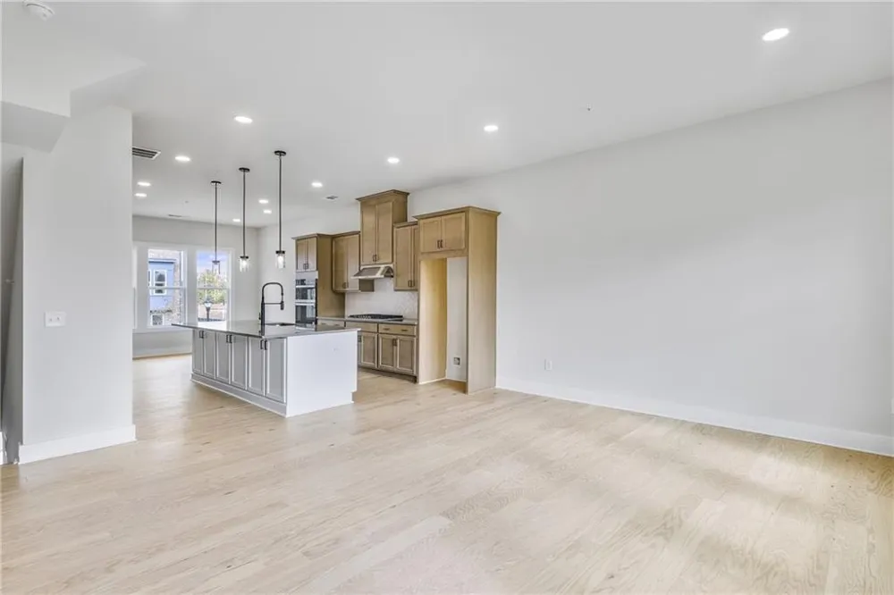 2733 Chestnut Willow Walk #61 Smyrna, GA 30080
