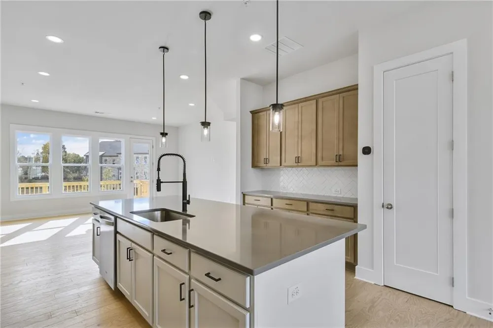 2733 Chestnut Willow Walk #61 Smyrna, GA 30080