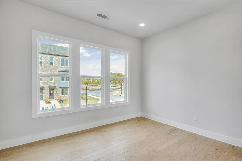 2733 Chestnut Willow Walk #61 Smyrna, GA 30080