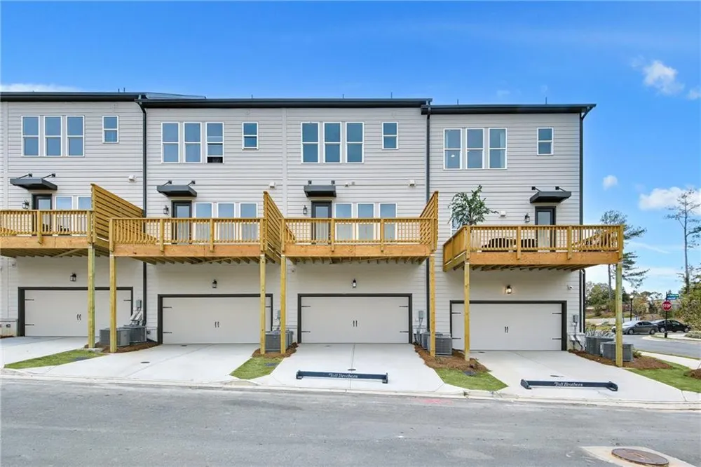 2733 Chestnut Willow Walk #61 Smyrna, GA 30080