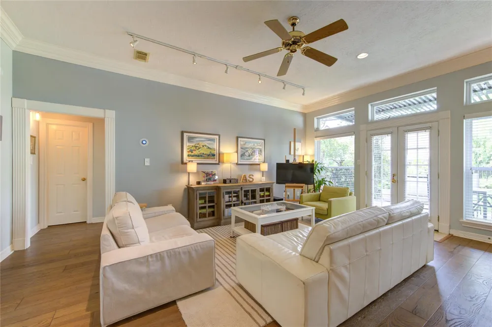 5222 Summer Snow Drive Houston, TX 77041
