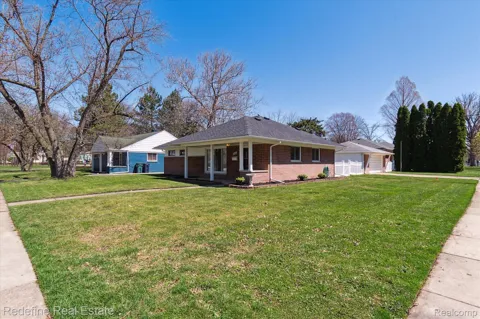 3002 Garden Avenue