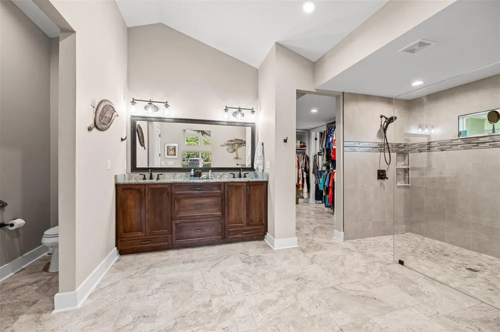 1002 LOVES POINT DRIVE Leesburg, FL 34748