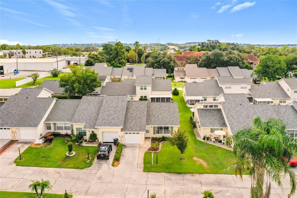 1435 DISSTON AVENUE Clermont, FL 34711