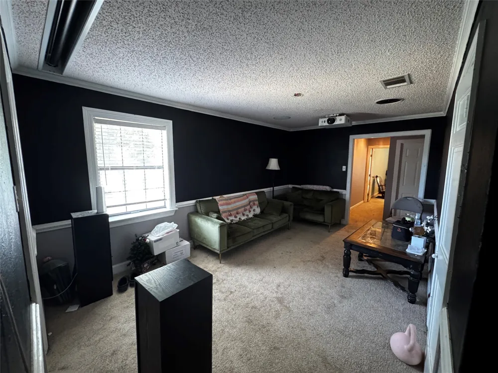 363 town east Sunnyvale, TX 75182