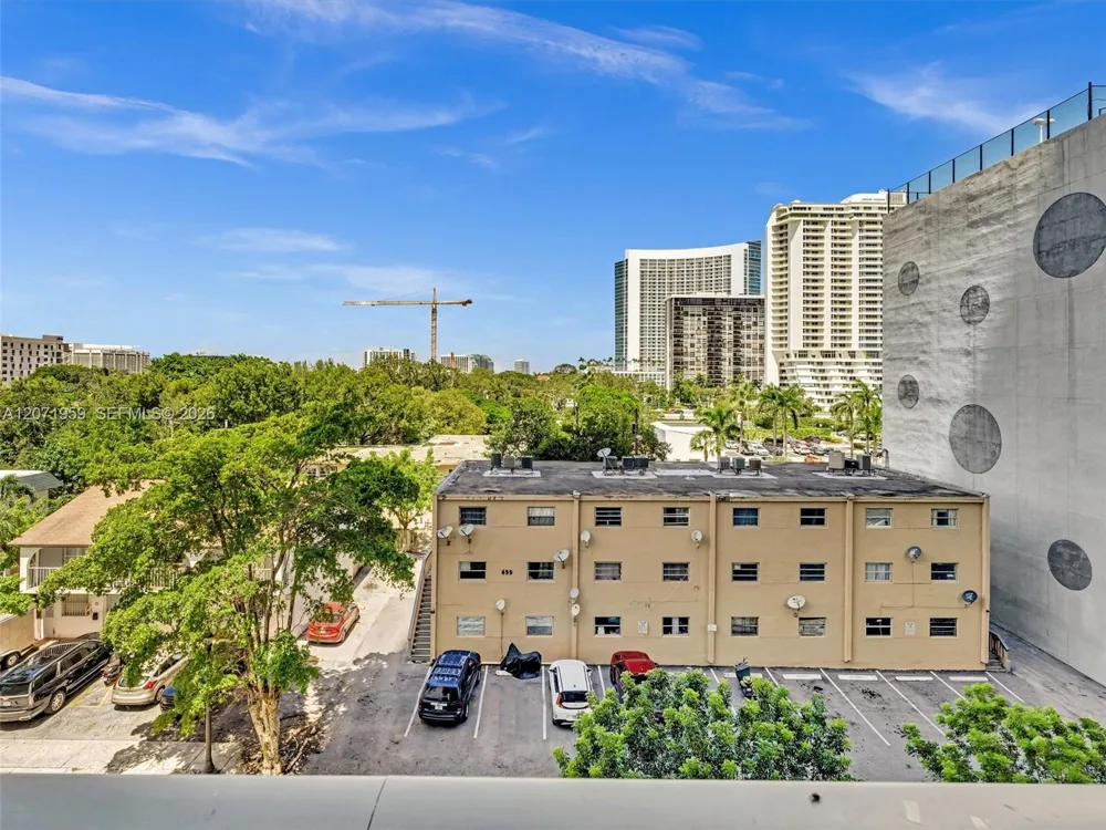 501 NE 31st St #310 Miami, FL 33137