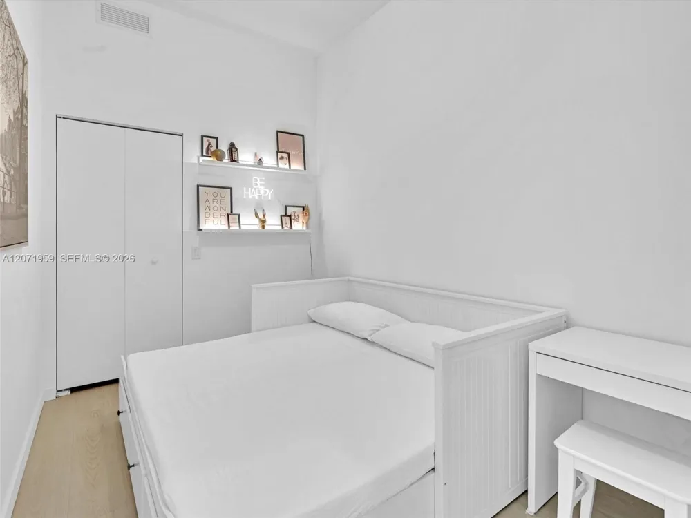 501 NE 31st St #310 Miami, FL 33137