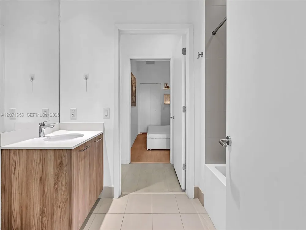 501 NE 31st St #310 Miami, FL 33137