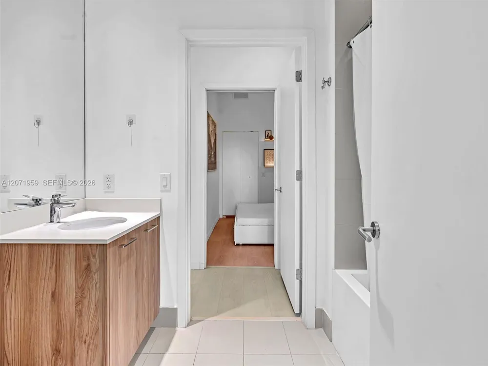 501 NE 31st St #310 Miami, FL 33137