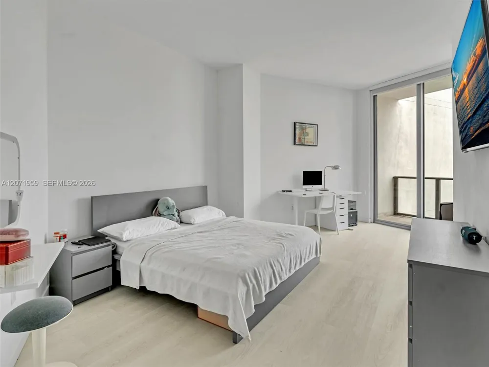 501 NE 31st St #310 Miami, FL 33137