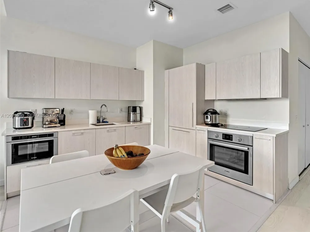 501 NE 31st St #310 Miami, FL 33137