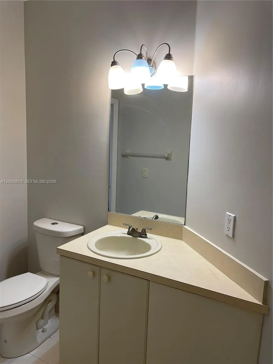 2296 SW 156th Ct #2296 Miami, FL 33185