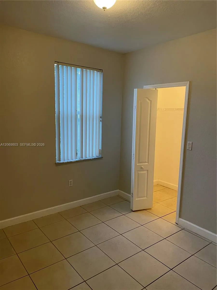 2296 SW 156th Ct #2296 Miami, FL 33185