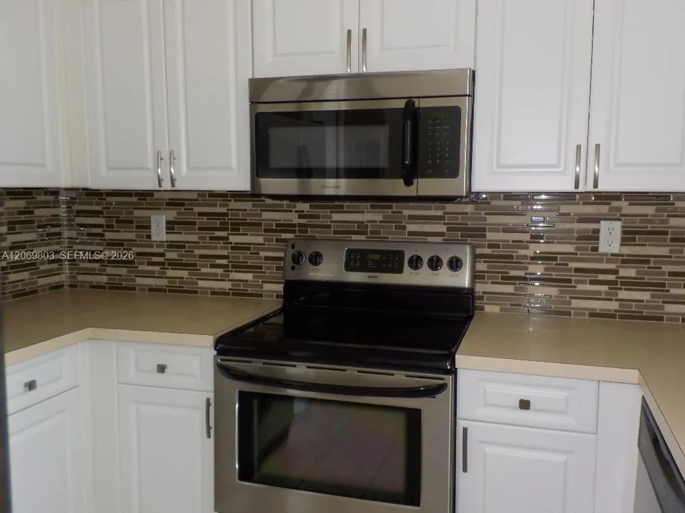 2296 SW 156th Ct #2296 Miami, FL 33185