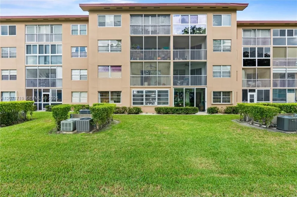 12750 SW 4th Ct #105J Pembroke Pines, FL 33027