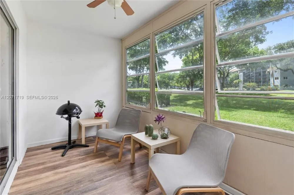 12750 SW 4th Ct #105J Pembroke Pines, FL 33027