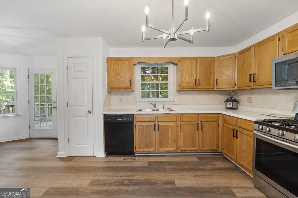 296 Abbington WAY Douglasville, GA 30134